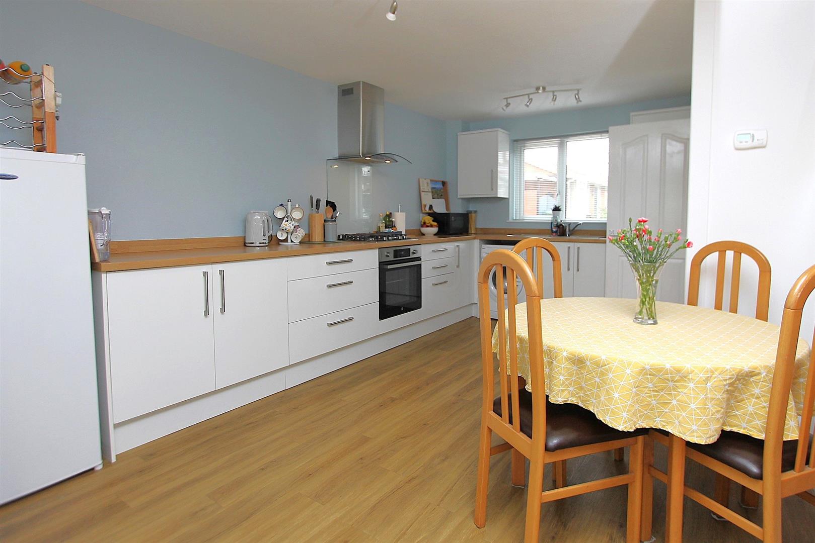 Curlew Close, Kidderminster